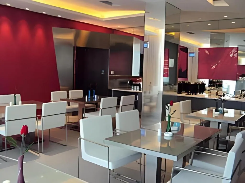 Jinjiang Inn Zhuhai Xiangzhou Qinglv Middle Road Theater