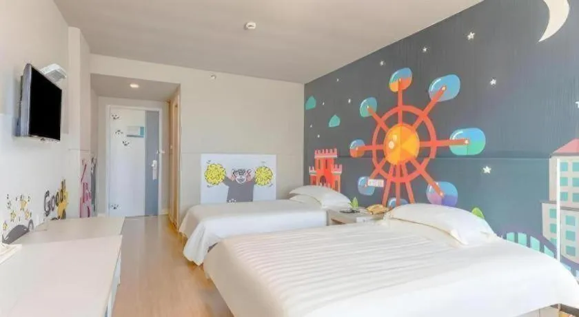 Bed in Jinjiang Inn Zhuhai Xiangzhou Qinglv Middle Road Theater