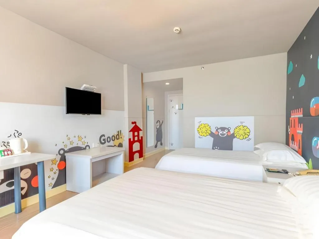 Bed in Jinjiang Inn Zhuhai Xiangzhou Qinglv Middle Road Theater