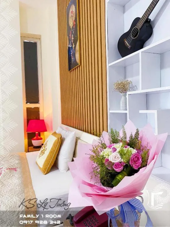 Bed in Ideal Hotel Hue