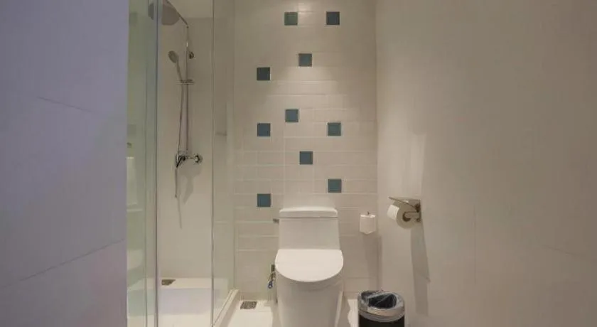 JinJiang Inn Chendu Taikoo Li Dongfeng Bridge