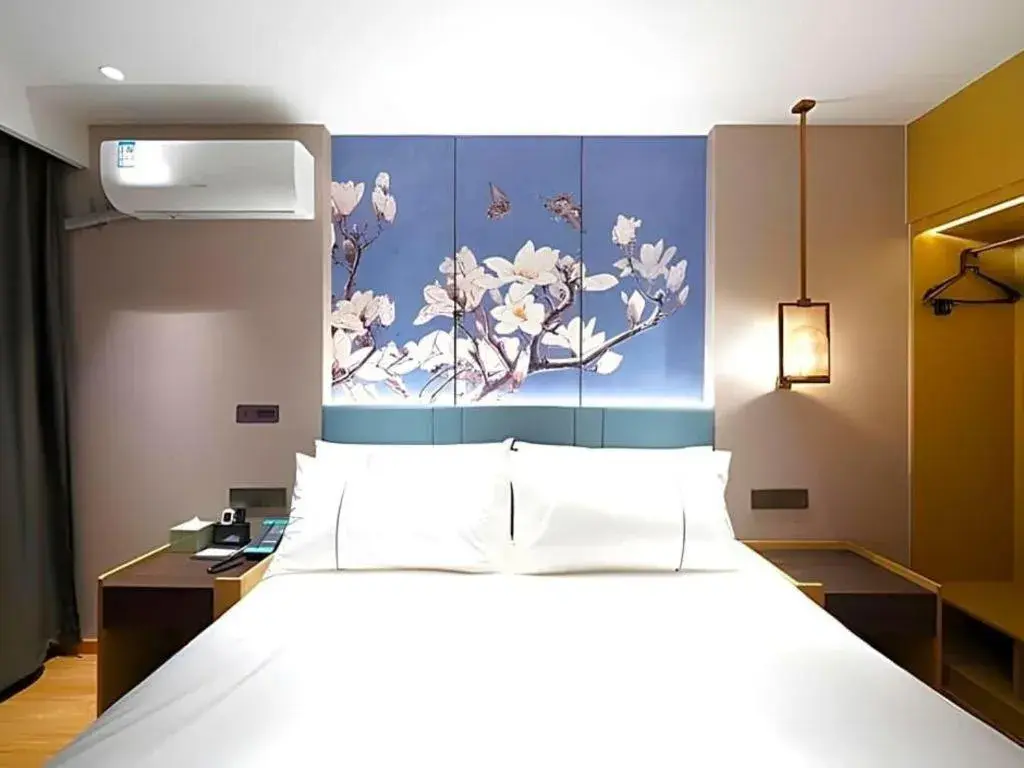 Bed in Jinjiang Inn Shanghai Lujiazui Bed in Jinjiang Inn Shanghai Lujiazui