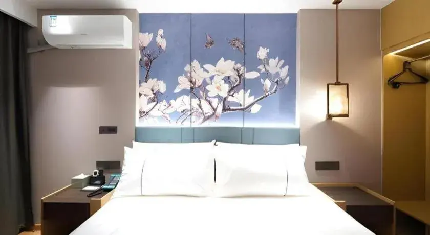 Bed in Jinjiang Inn Shanghai Lujiazui Bed in Jinjiang Inn Shanghai Lujiazui