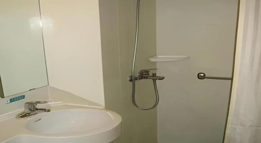 Jinjiang Inn Tianjin Hongqiao West Station