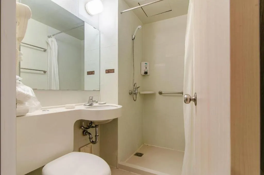 Jinjiang Inn Shenyang North Station