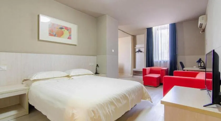 Bed in Jinjiang Inn Shenyang North Station