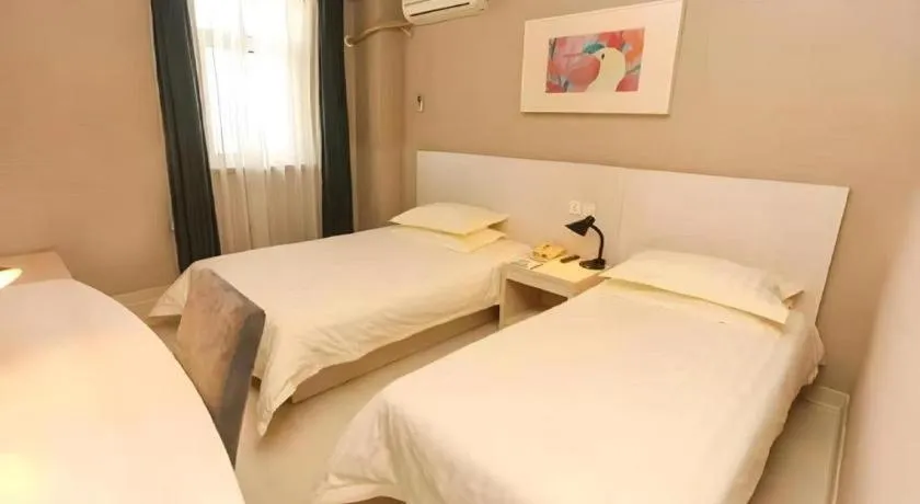 Bed in Jinjiang Inn Shenyang North Station