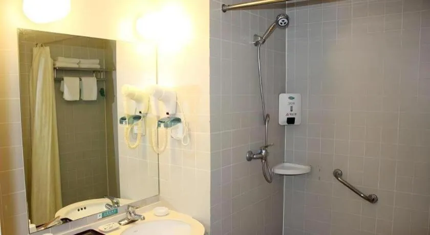 Jinjiang Inn Shenyang North Station