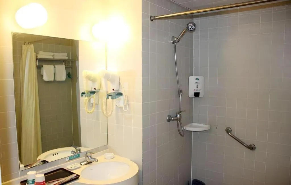 Jinjiang Inn Shenyang North Station