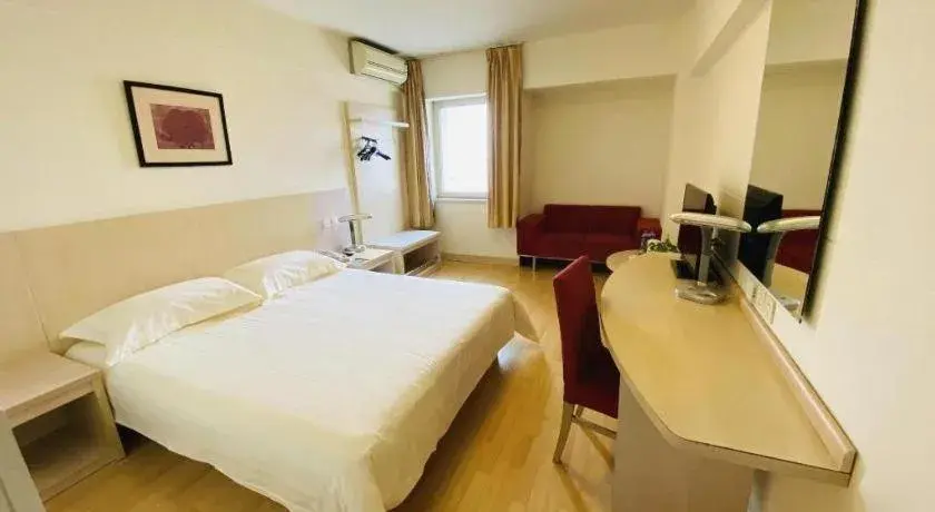 Bed in Jinjiang Inn Tianjin Zhongshan Road Bed in Jinjiang Inn Tianjin Zhongshan Road