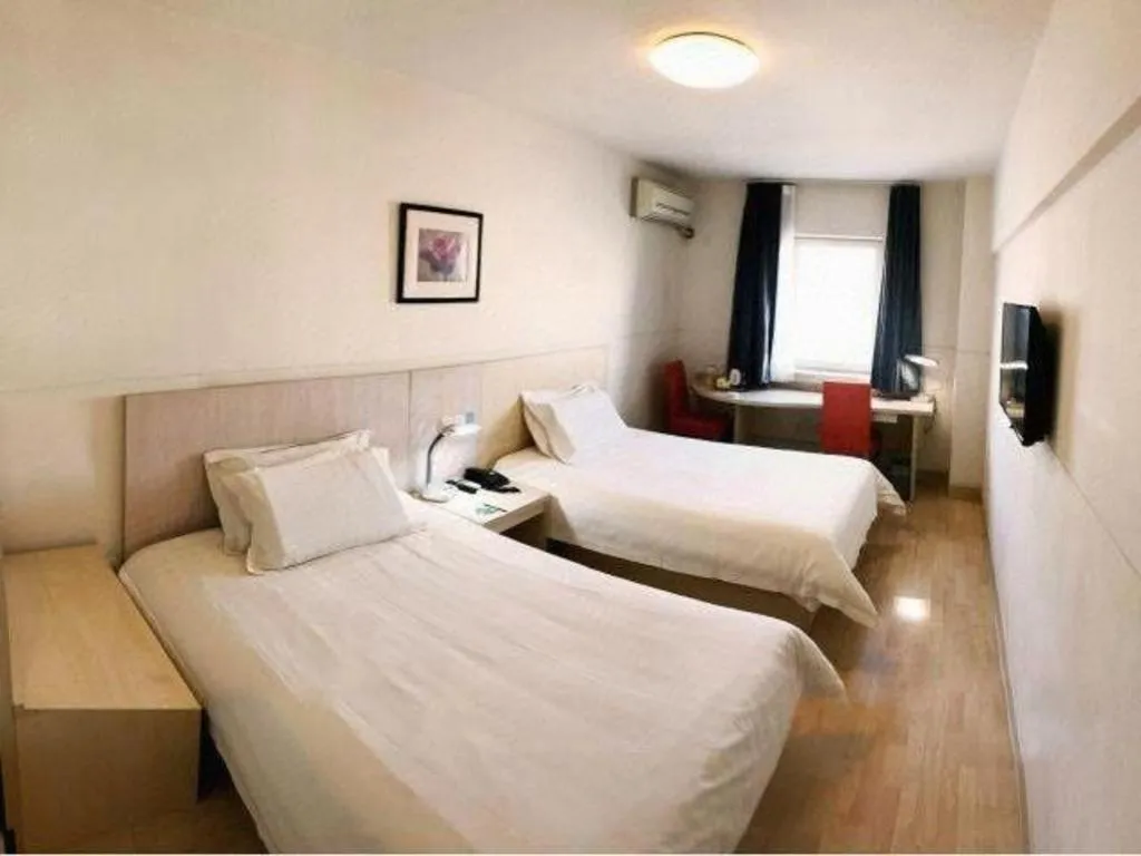 Bed in Jinjiang Inn Shenyang Xinggong North Street METRO