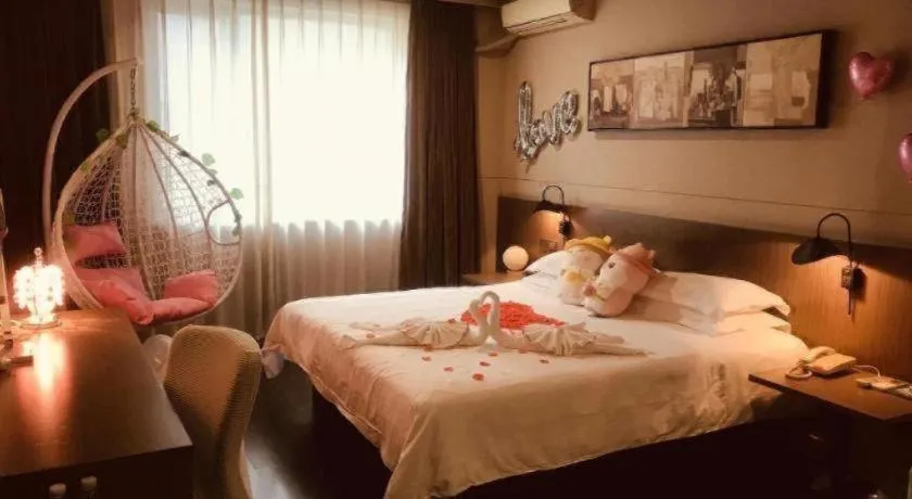 Bed in Jinjiang Inn Select Wuhan Xinhua Road Xiehe Hospital