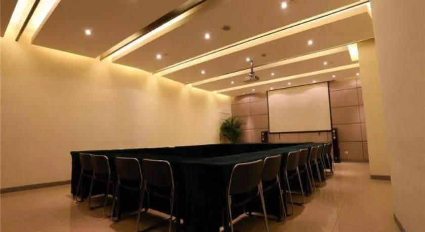 Jinjiang Inn Select Wuhan Xinhua Road Xiehe Hospital