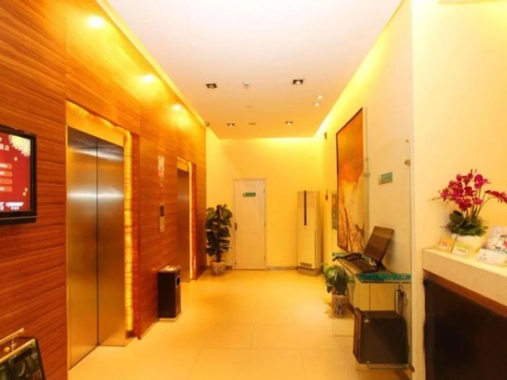 Jinjiang Inn Select Wuhan Xinhua Road Xiehe Hospital