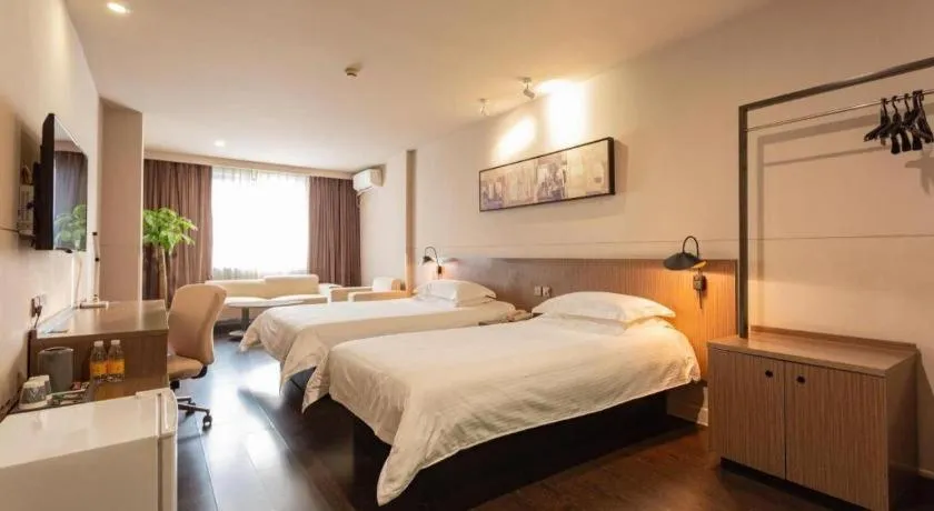 Bed in Jinjiang Inn Select Wuhan Xinhua Road Xiehe Hospital