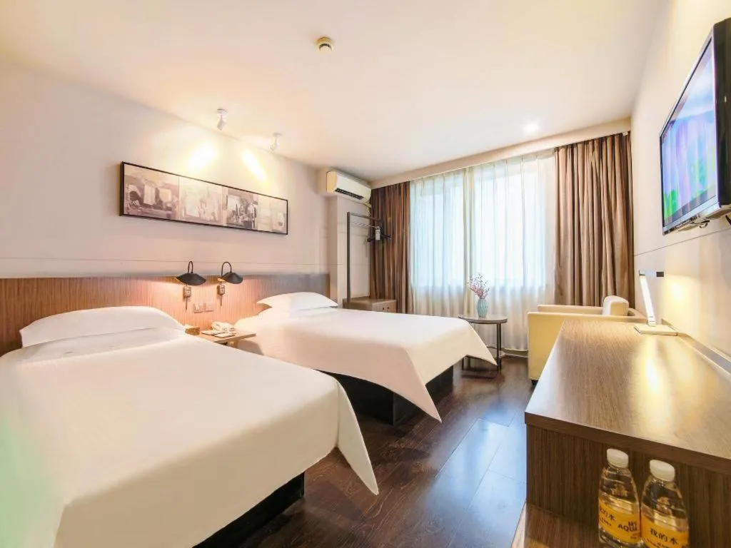 Bed in Jinjiang Inn Select Wuhan Xinhua Road Xiehe Hospital