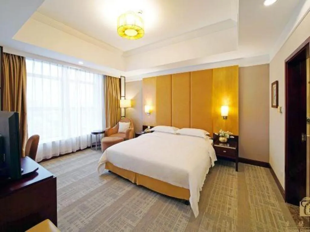 Bed in Golden Diamond Hotel Zhongshan