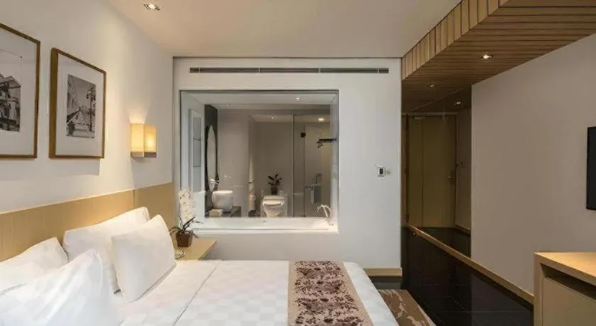 Bed in Padma Hotel Bandung