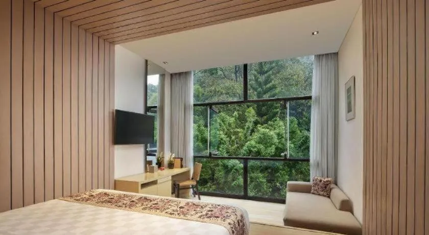 Bed in Padma Hotel Bandung