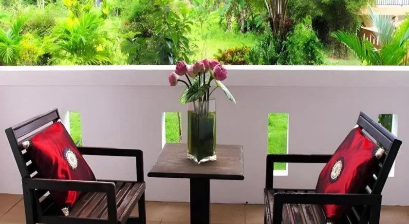 Khaolak Palm Hill Resort