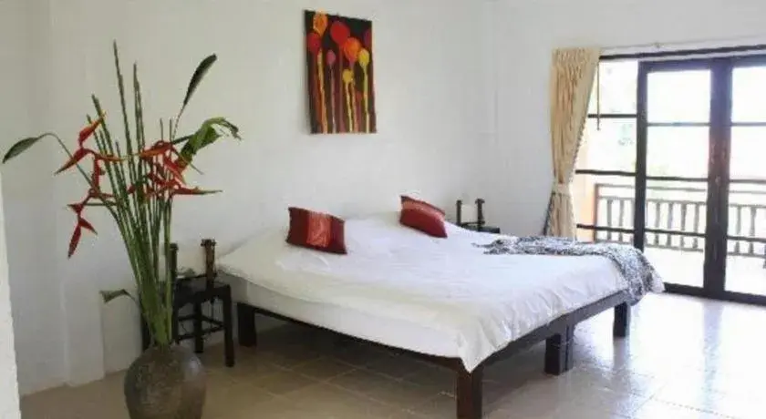 Bed in Khaolak Palm Hill Resort Bed in Khaolak Palm Hill Resort