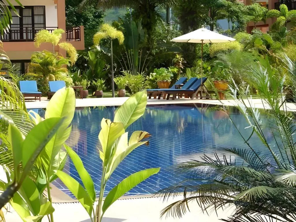 Khaolak Palm Hill Resort