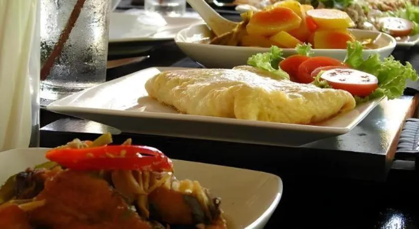 Khaolak Palm Hill Resort