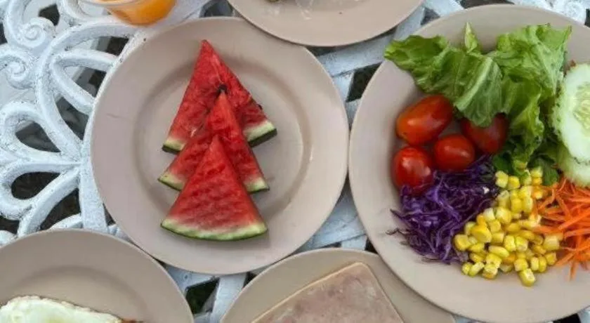 Nana Chat Bangsaen Hotel