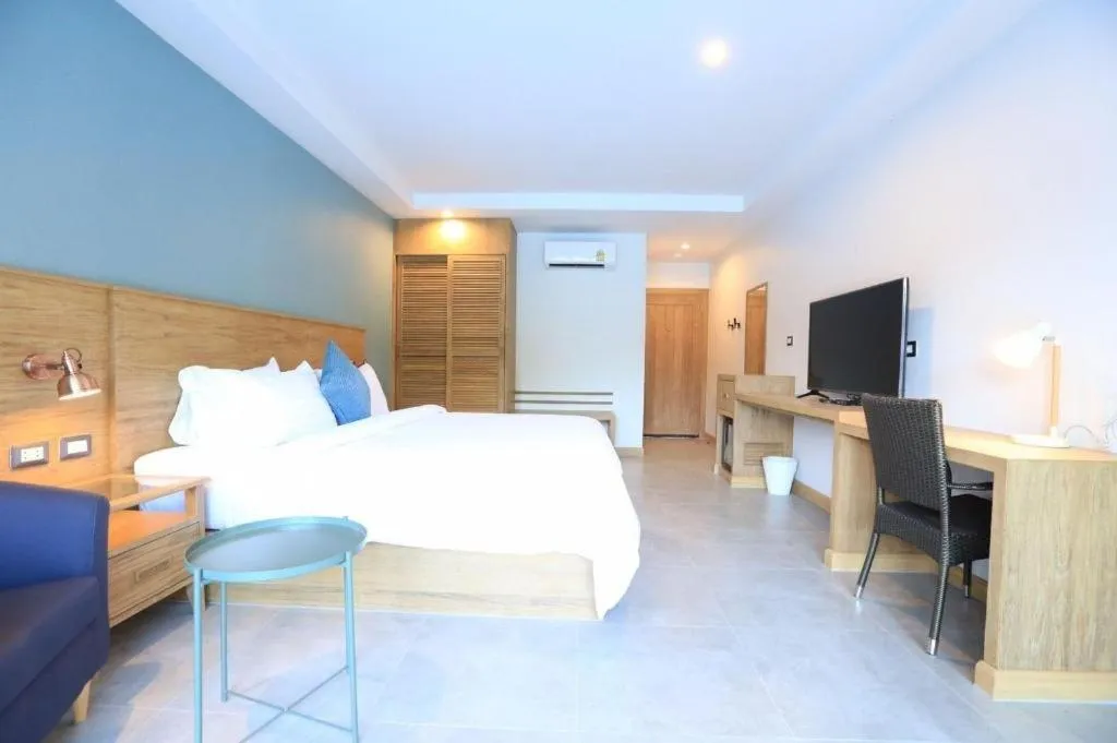 Bed in Amarin Resort