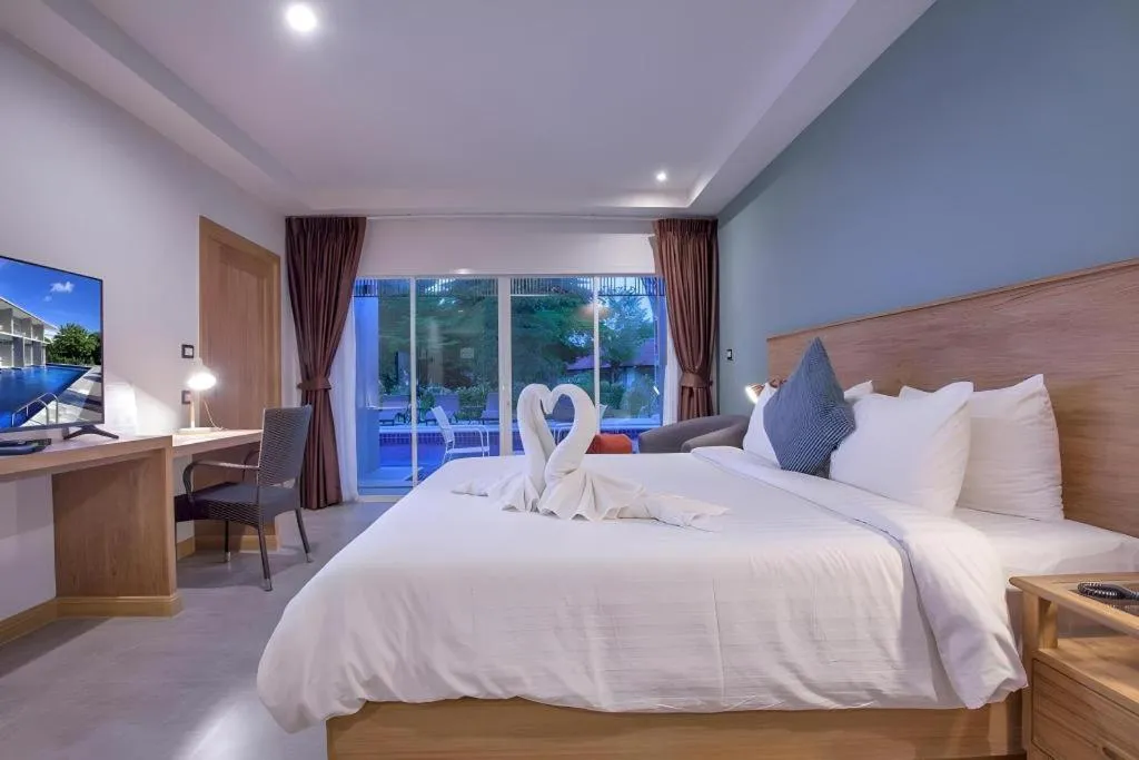 Bed in Amarin Resort