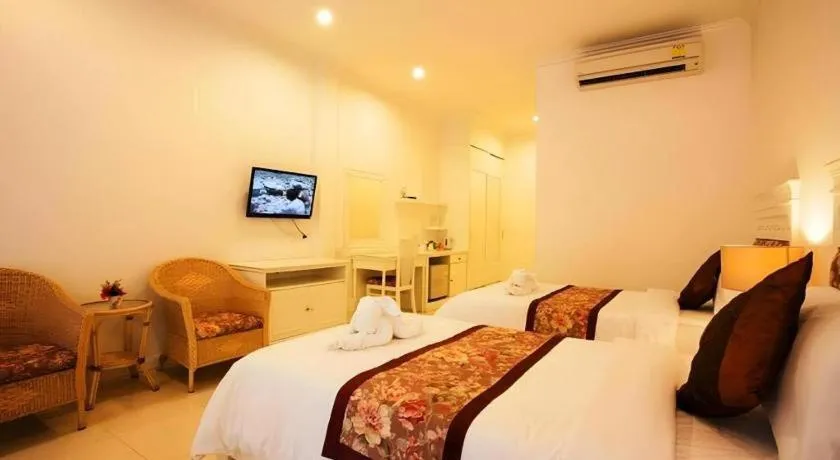 Bed in Amarin Resort