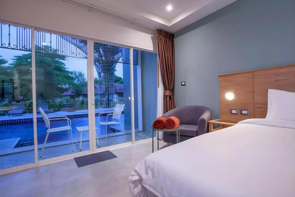 Bed in Amarin Resort