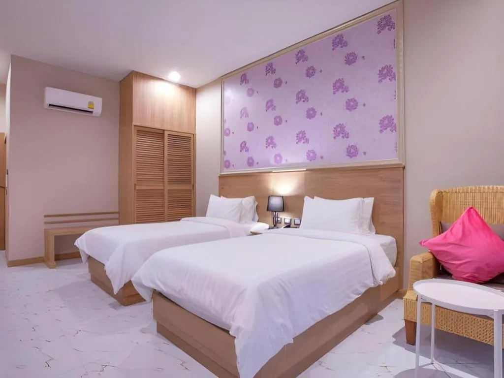 Bed in Amarin Resort