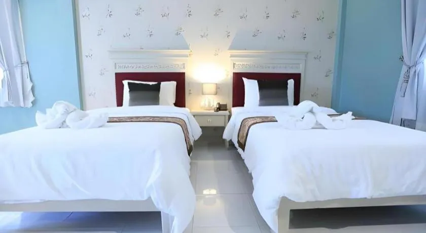 Bed in Amarin Resort