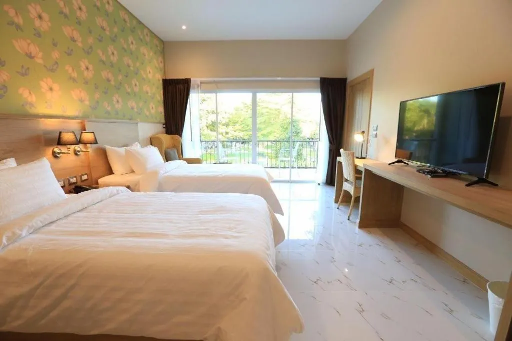 Bed in Amarin Resort