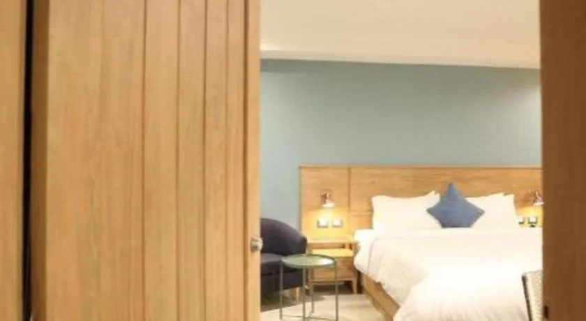 Bed in Amarin Resort