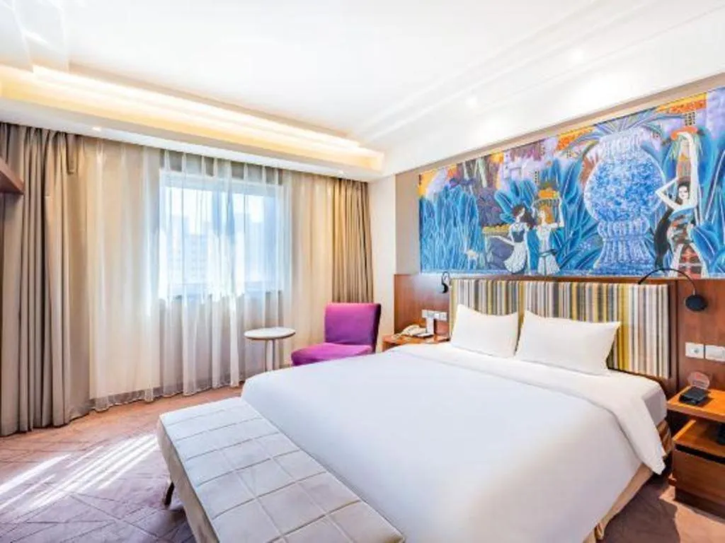 Bed in Grand Skylight Catic Hotel