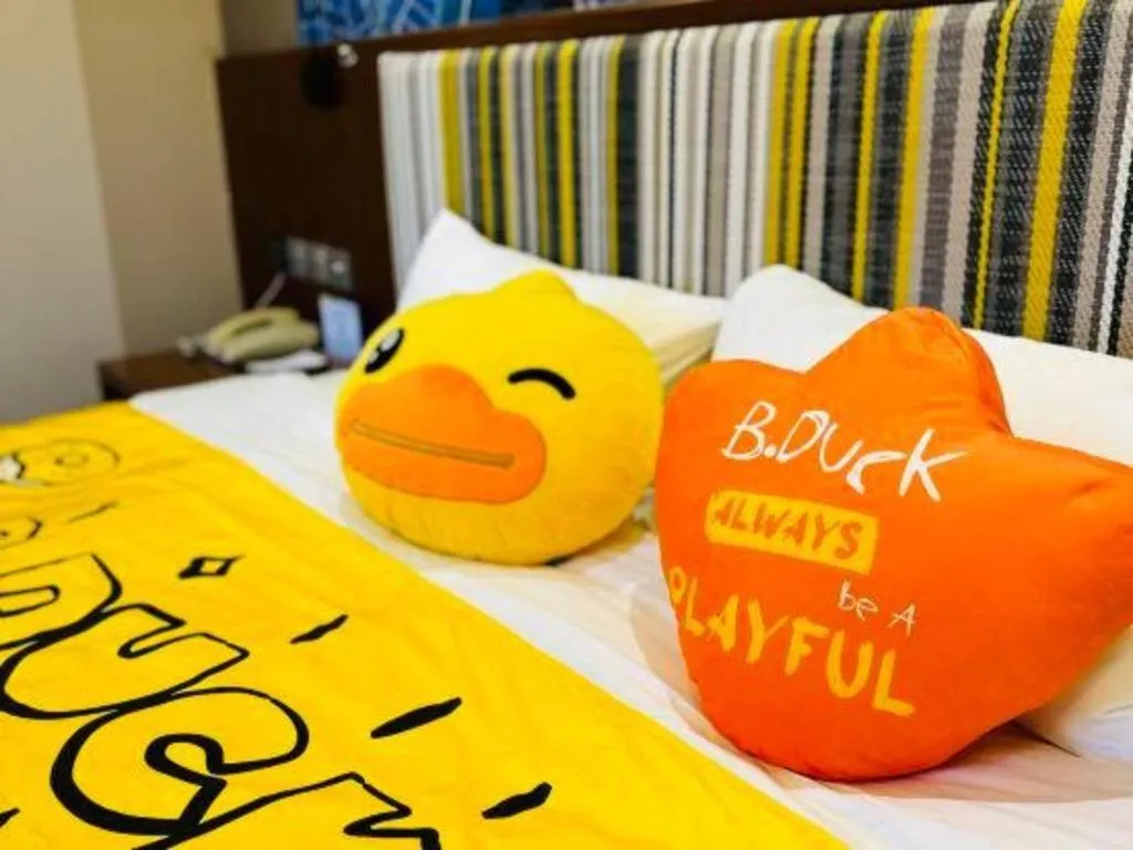 Bed in Grand Skylight Catic Hotel