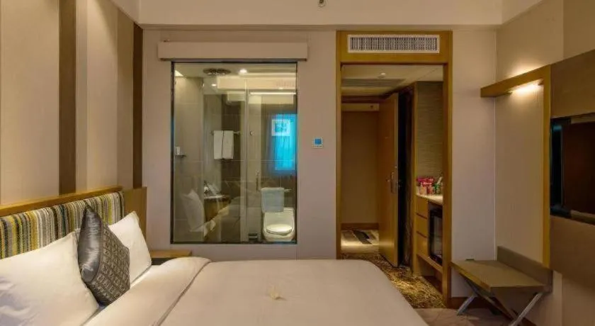 Bed in Grand Skylight Catic Hotel