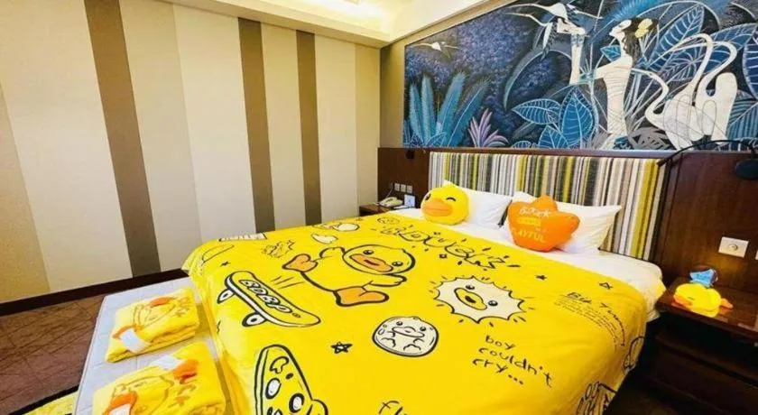 Bed in Grand Skylight Catic Hotel