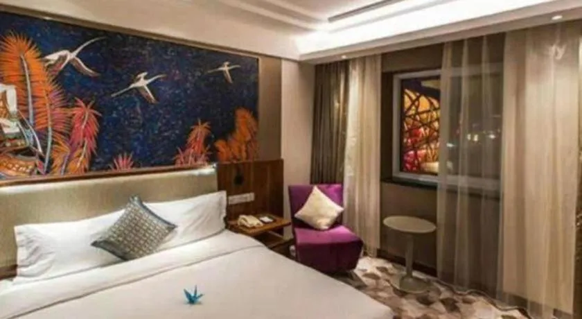 Bed in Grand Skylight Catic Hotel