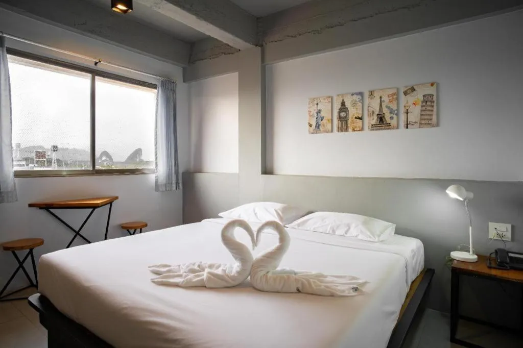 Bed in Thai Hotel Krabi