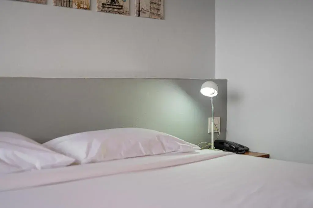 Bed in Thai Hotel Krabi Bed in Thai Hotel Krabi