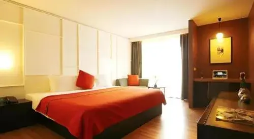 Page 10 Hotel Page 10 Hotel