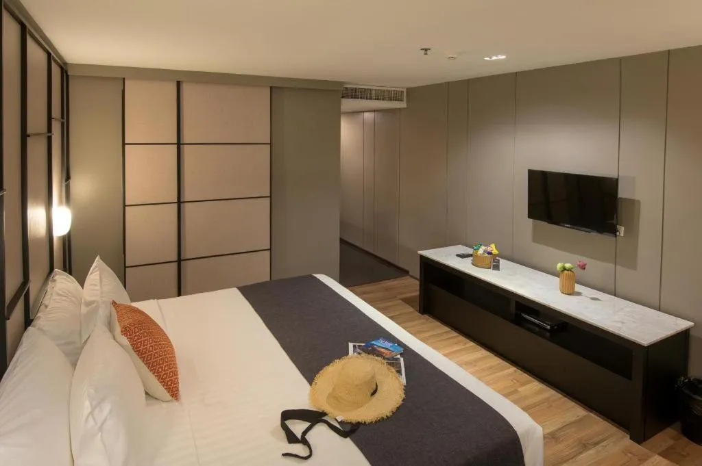 Bed in Page 10 Hotel