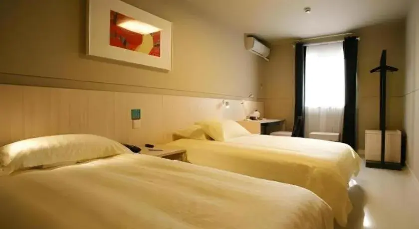 Bed in Jinjiang Inn Shaoxing Shengli West Road Luxun Hometown Bed in Jinjiang Inn Shaoxing Shengli West Road Luxun Hometown