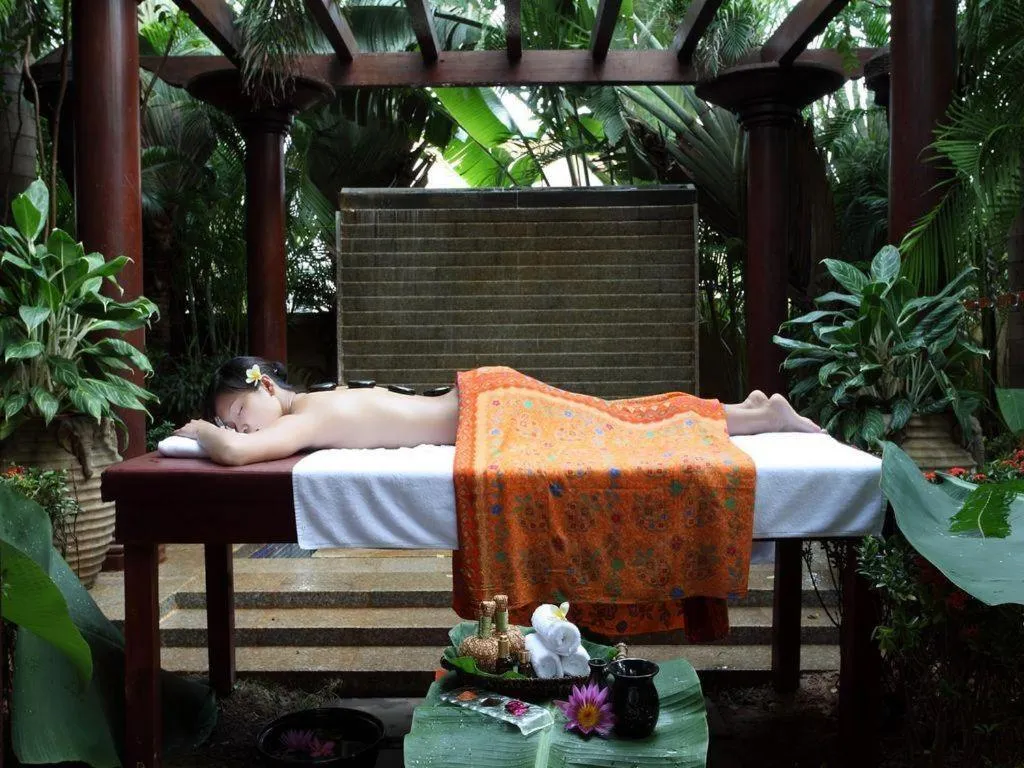 Sanya Haitang Bay Nantian Hot Spring Resort