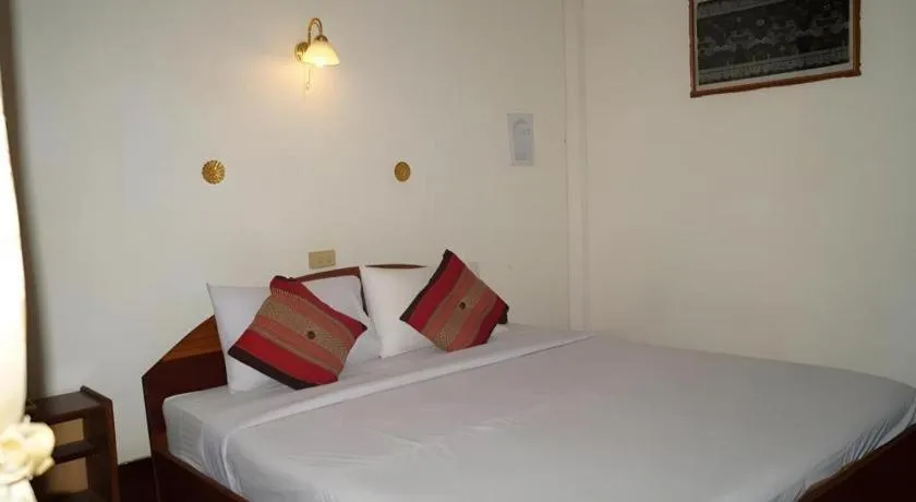 Bed in Champa Residence Hotel