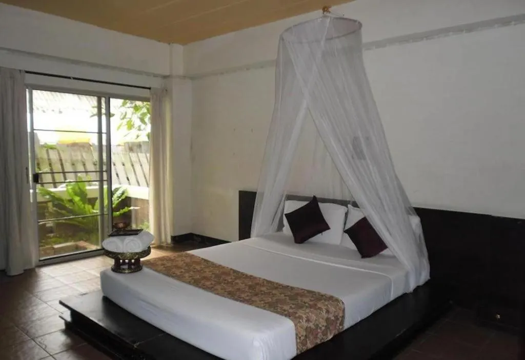 Bed in Baan Pim
