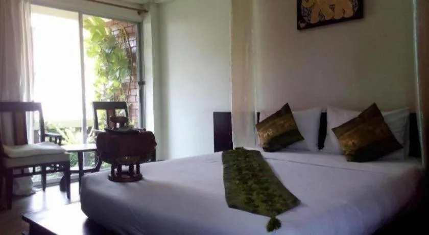 Bed in Baan Pim